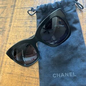 Chanel 5357 Sunglasses size 53